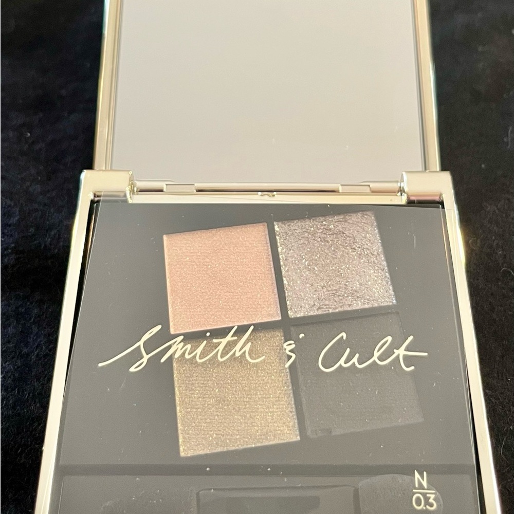 Smith & Cult Eyeshadow Palette Soft Shock - Pink, Gray, Gold, Black